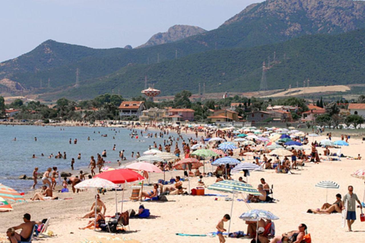 Casa Vacanza Appartamenti Al Mare كابوتيرا المظهر الخارجي الصورة